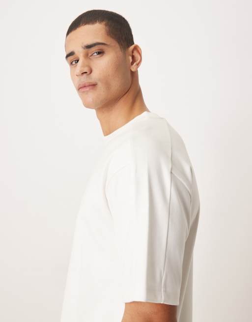 ASOS DESIGN – Hochwertiges Relaxed-Fit-T-Shirt aus Interlock-Jersey in Weiß, 4 von 5