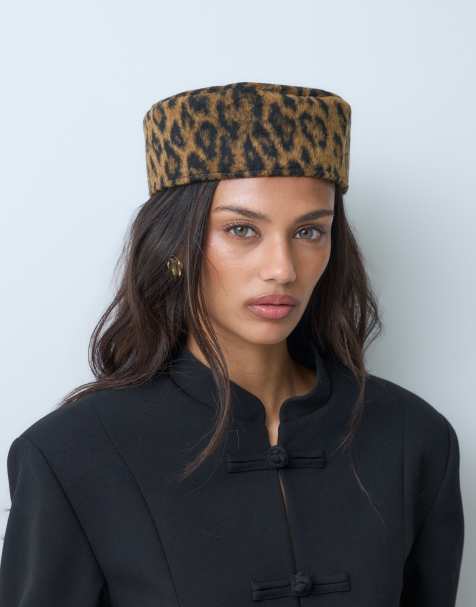 ASOS DESIGN - Hoedje in luipaardprint - view 1