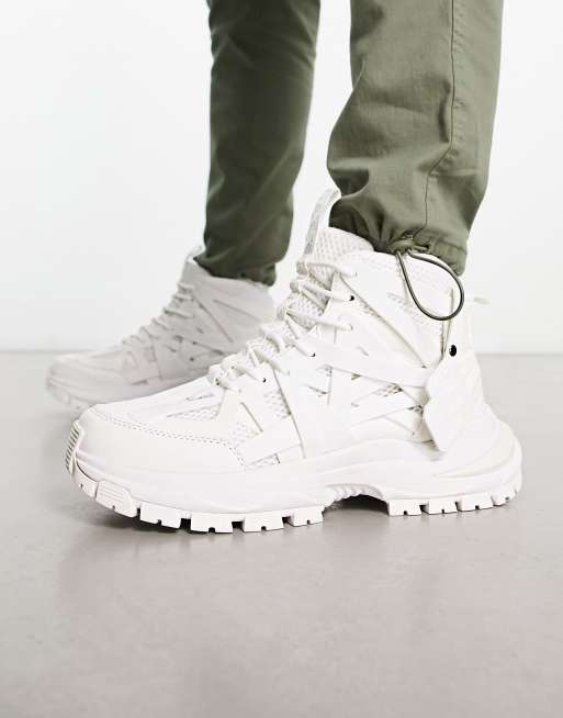 Witte sneakers met hoge zool new arrivals