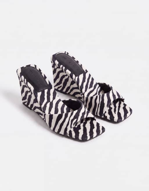 ASOS DESIGN Hola mid wedge mules in zebra, 6 of 8