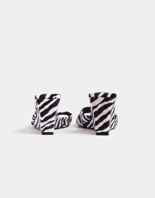 ASOS DESIGN Hola sabot con zeppa media a zebra, 7 di 8