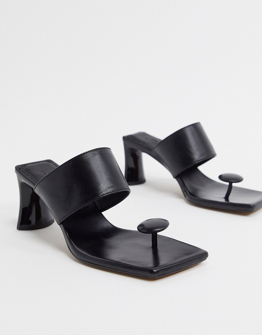 ASOS DESIGN Holiday premium leather toe post mid-heeled sandals in black