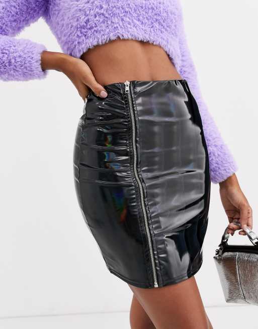 Holographic vinyl outlet skirt