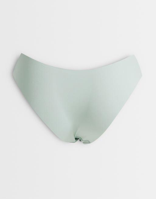 ASOS DESIGN – Honey – 3er-Pack nicht sichtbare brasilianische Slips in Salbeigrün, Buttermilchgelb und Weiß, 3 von 3