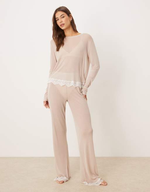 ASOS DESIGN – Honey – Mix & Match – Transparentes, langärmliges Pyjama-Oberteil in Braun mit Spitzenbesatz, 4 von 4