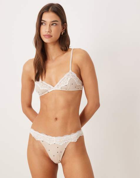 ASOS DESIGN - Honey - String van gladde stof met stippen en kanten afwerking in crème - view 1