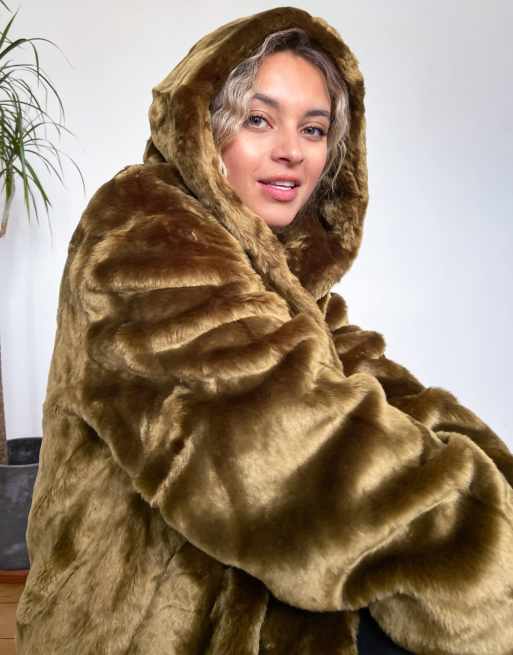 Olive faux 2025 fur coat