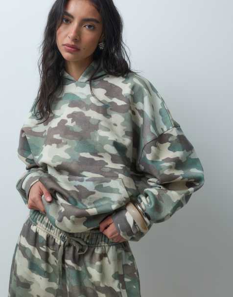 ASOS DESIGN Hoodie mit Military-Muster als Kombiteil - view 1