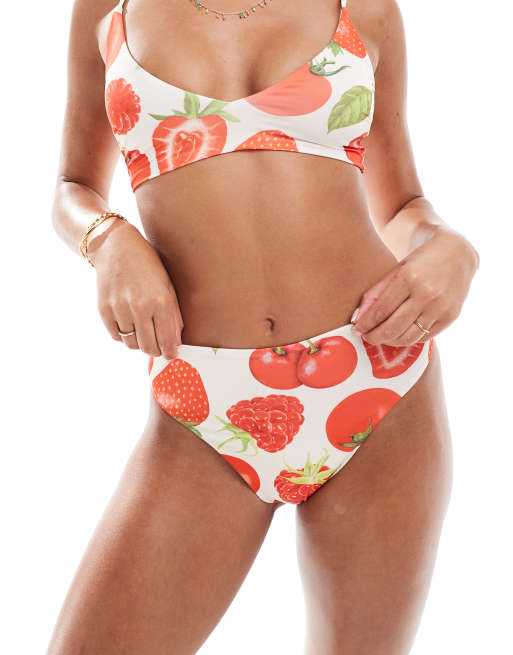 ASOS DESIGN - Hoogopgesneden bikinibroekje met hoge taille en fruitprint in multi