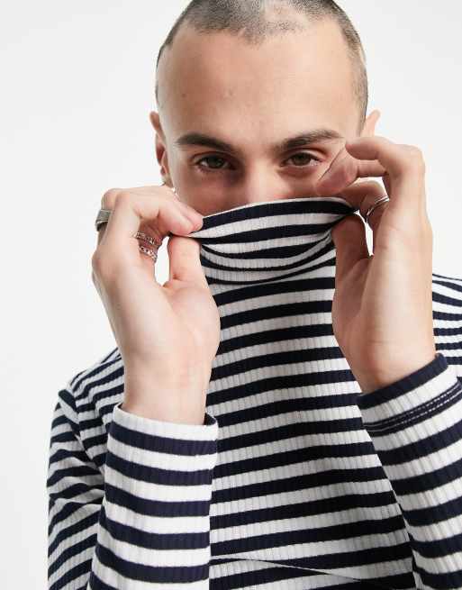 ASOS DESIGN - Hoogsluitend gestreept T-shirt met lange mouwen in zwart en wit