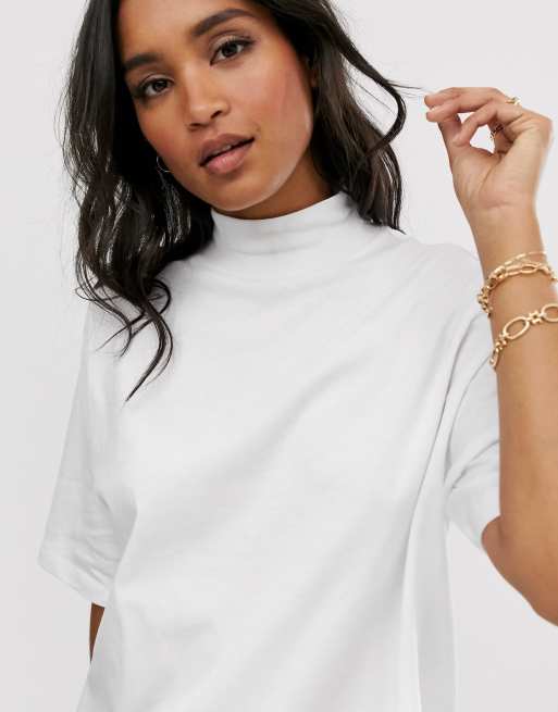 ASOS DESIGN - Hoogsluitend oversized T-shirt met korte mouwen in wit, 3 van 4