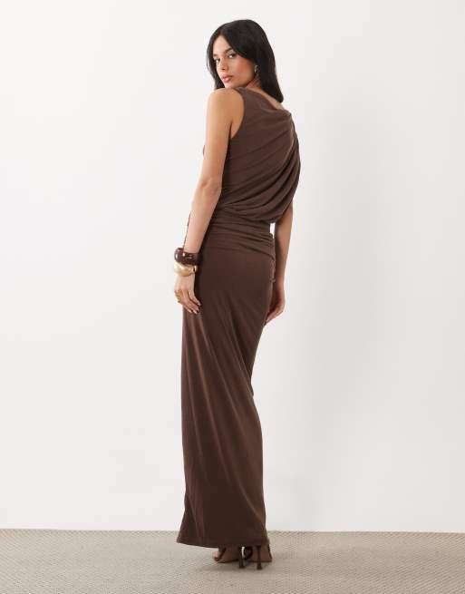 ASOS DESIGN hoogsluitende gedrapeerde maxi jurk met korte mouwen in chocoladebruin, 4 van 4