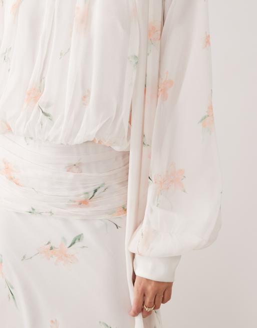 ASOS DESIGN - Hoogsluitende gedrapeerde maxi jurk van chiffon met gestrikte hals en bloemenprint in roze, 3 van 4