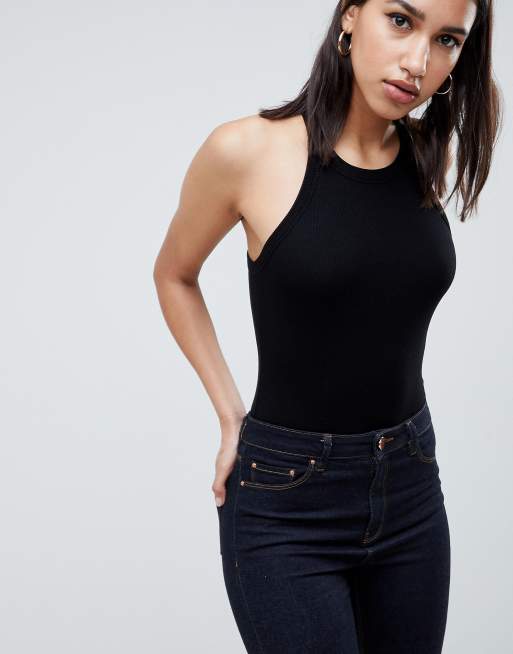 ASOS DESIGN - Hoogsluitende geribbelde body met uitsnijding in zwart