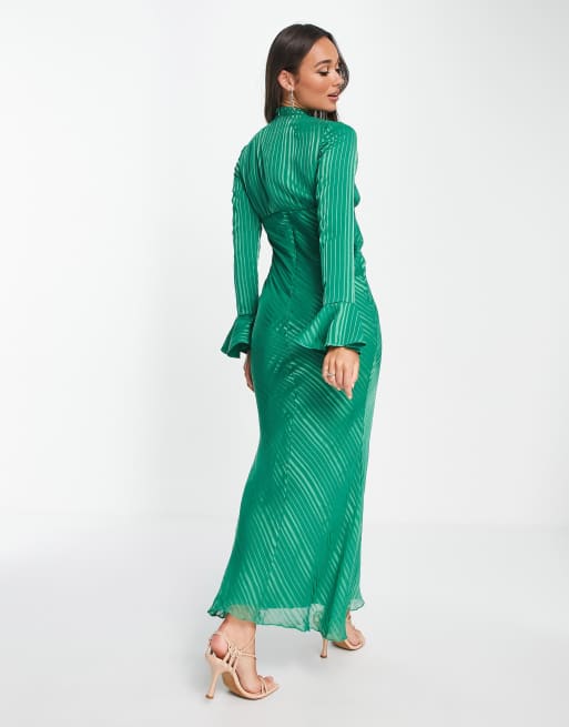 ASOS DESIGN - Hoogsluitende lange satijnen jurk met uitlopende manchetten in groen gestreept, 2 van 4