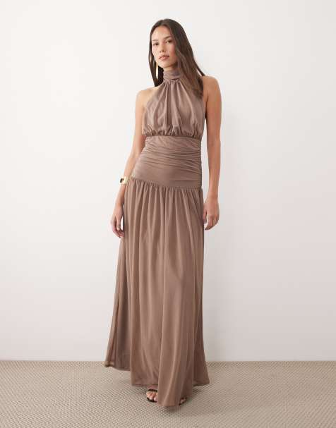 ASOS DESIGN - Hoogsluitende maxi blousonjurk met halternek en volle rok in oudroze - view 1