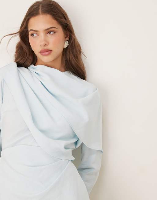 ASOS DESIGN - Hoogsluitende maxi-jurk met gedrapeerd lijfje in lichtblauw, 3 van 4