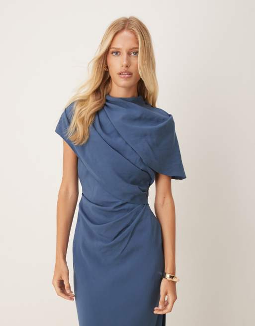 ASOS DESIGN - Hoogsluitende maxi-jurk met gedrapeerd lijfje met cape in leisteenblauw, 3 van 4