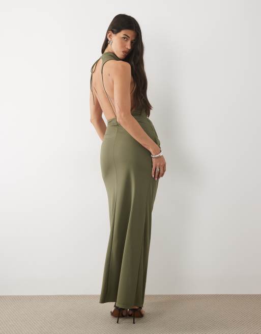 ASOS DESIGN - Hoogsluitende maxi jurk met gerimpelde taille en open achterkant in kaki, 3 van 4