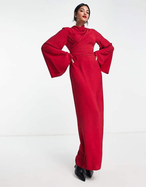 ASOS DESIGN - Hoogsluitende maxi-jurk met overslag op de taille en uitlopende mouwen in bordeauxrood
