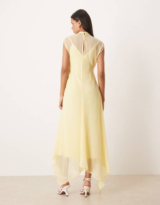 ASOS DESIGN - Hoogsluitende maxi jurk van chiffon met zakdoekzoom in botergeel, 2 van 4