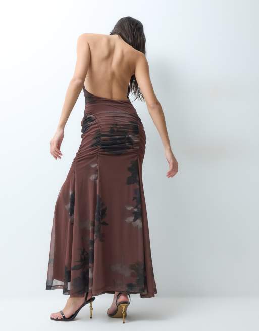 ASOS DESIGN hoogsluitende meshjurk met bloemenprint en hoge split in donkerbruin, 4 van 5