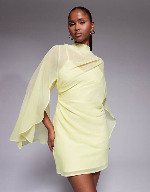 ASOS DESIGN - Hoogsluitende mini jurk met gedrapeerde voorkant en extreme capemouwen in geel, 2 van 4
