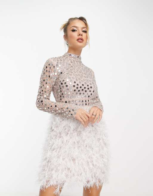 ASOS DESIGN - Hoogsluitende mini jurk met lovertjes en rand van imitatieveren in zilver, 4 van 4