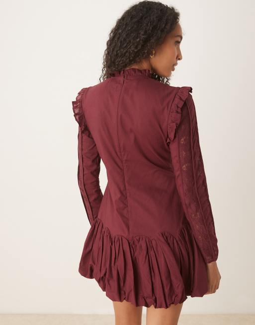 ASOS DESIGN - Hoogsluitende mini-jurk met verlaagde taille, ruches en pofrok in moerbei paars, 2 van 4