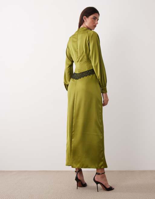 ASOS DESIGN - Hoogsluitende satijnen maxi jurk met kanten detail in olijfgroen, 4 van 4