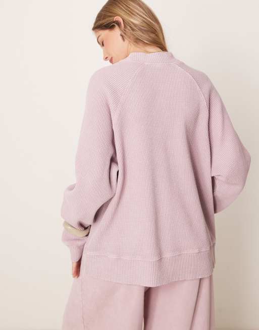 ASOS DESIGN - Hoogsluitende top met lange raglanmouwen en wafelstructuur in mauve met wassing, 4 van 4