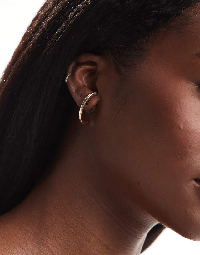 ASOS DESIGN - hoop and ear cuff earrings in gold tone