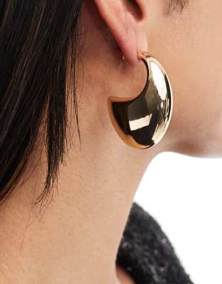 ASOS DESIGN hoop earrings with chubby oval detail in gold tone