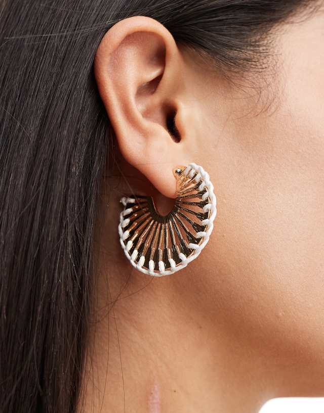 ASOS DESIGN - hoop earrings with stitch edge detail in gold tone