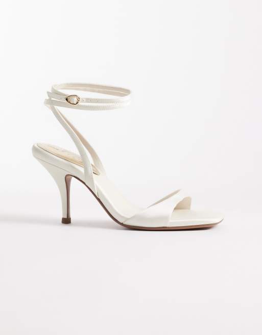 ASOS DESIGN - Hope - Sandales minimalistes à talon aiguille mi-haut - Ivoire