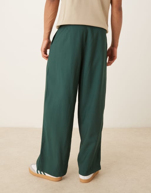 ASOS DESIGN horseshoe fit smart pants with box pleat and belt in green, 3 of 5