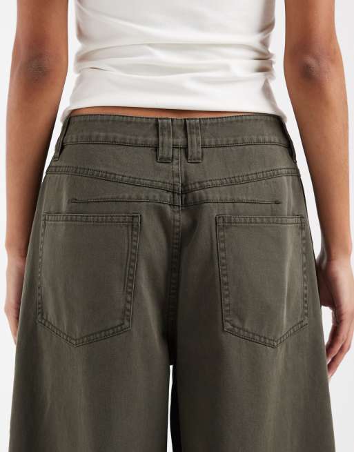 ASOS DESIGN – Horseshoe-Hose in verwaschenem Khaki mit Ziernaht, 4 von 5