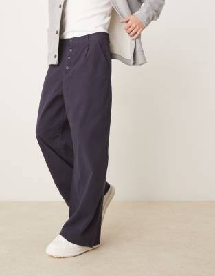 Asos Design Horseshoe Twill Pants With Pleat In Navy