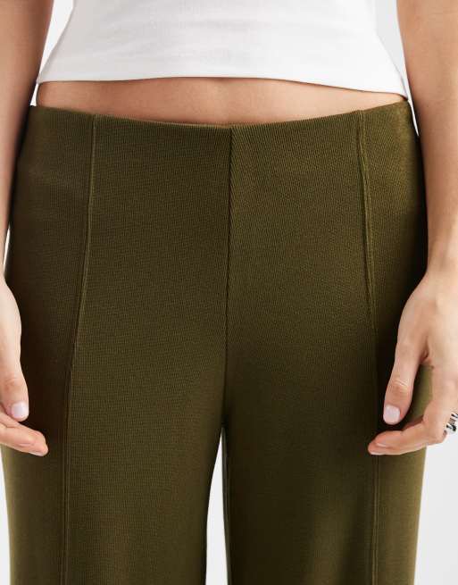 ASOS DESIGN – Hose aus Feinstrick in Olivgrün mit weitem Bein, 3 von 5