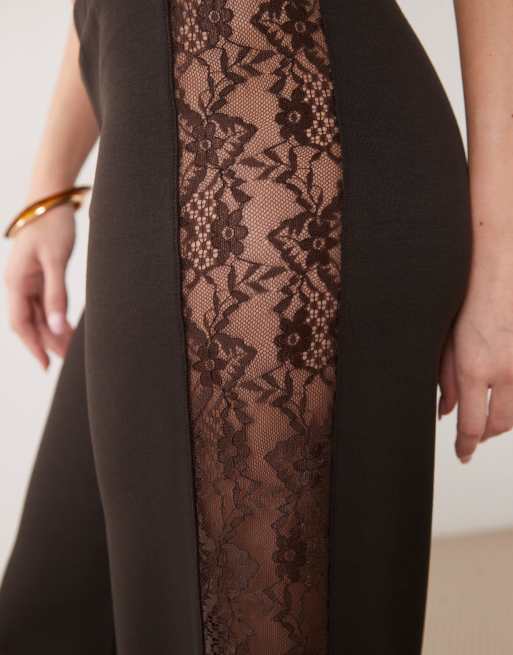 ASOS DESIGN – Hose in Braun mit weitem Bein und Spitzeneinsatz, 4 von 5