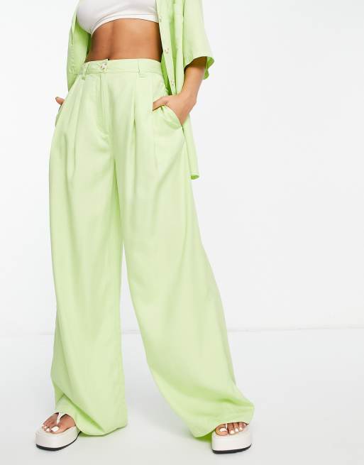 ASOS DESIGN – Hose in hellem Apfelgrün mit Vintage-Design und weitem Bein, Kombiteil, 3 von 4