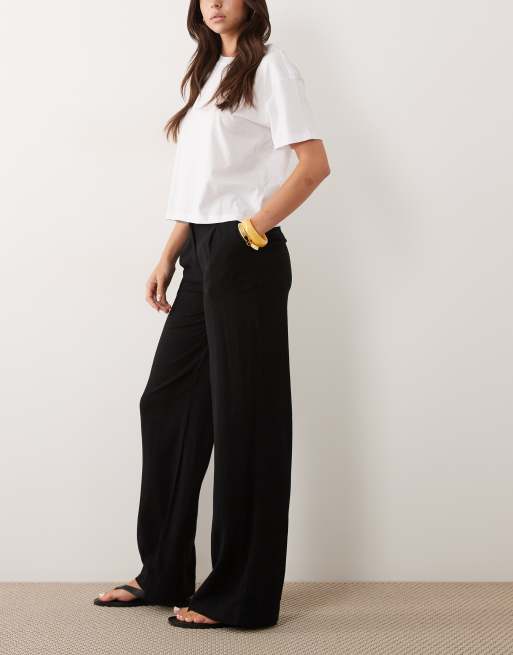 ASOS DESIGN – Hose in Leinenoptik in Schwarz mit weitem Bein und Bundfalten, 2 von 5