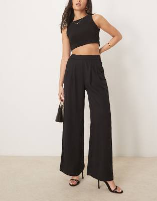 ASOS DESIGN - Hose in Schwarz mit weitem Bein und glatter Vorderseite