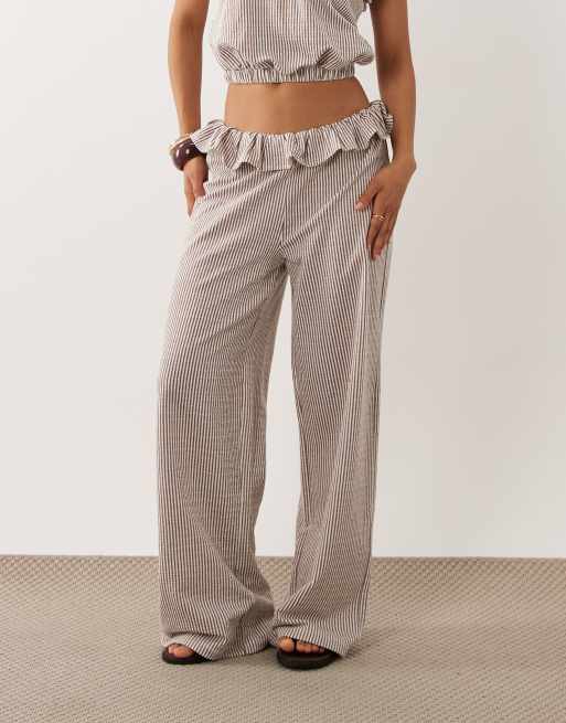 ASOS DESIGN Hose mit Volantdetail, weitem Bein und Streifenprint, 2 von 5
