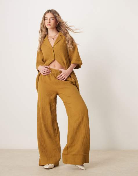 ASOS DESIGN – Hose zum Reinschlüpfen aus grob gewebter Baumwolle in Oliv mit unverarbeiteten Details, Kombiteil - view 1