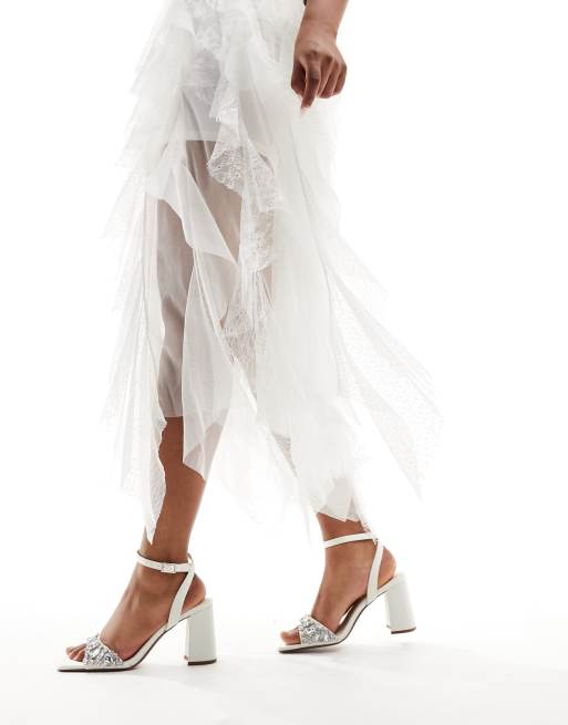 ASOS DESIGN – Hotel – Benvita barely there-sandaler med utsmyckningar och blockklack, 4 av 4