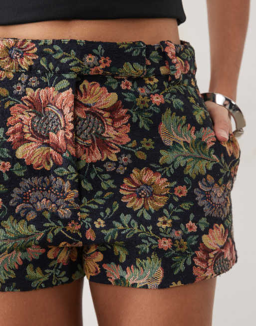 ASOS DESIGN hotpants-sæt i tapestry-blomstermønster, 3 af 5