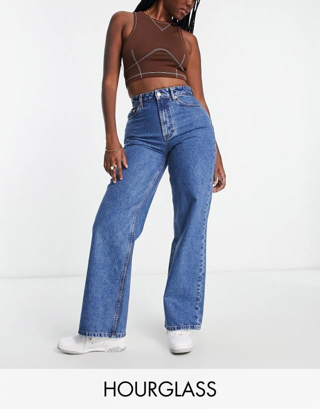 ASOS DESIGN Hourglass dad jeans in mid blue