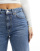 Thumbnail 4 van 5