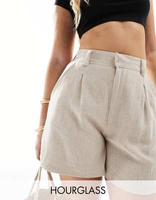 ASOS DESIGN Hourglass - Dad-Shorts in Naturfarbe mit Leinenanteil-Neutral